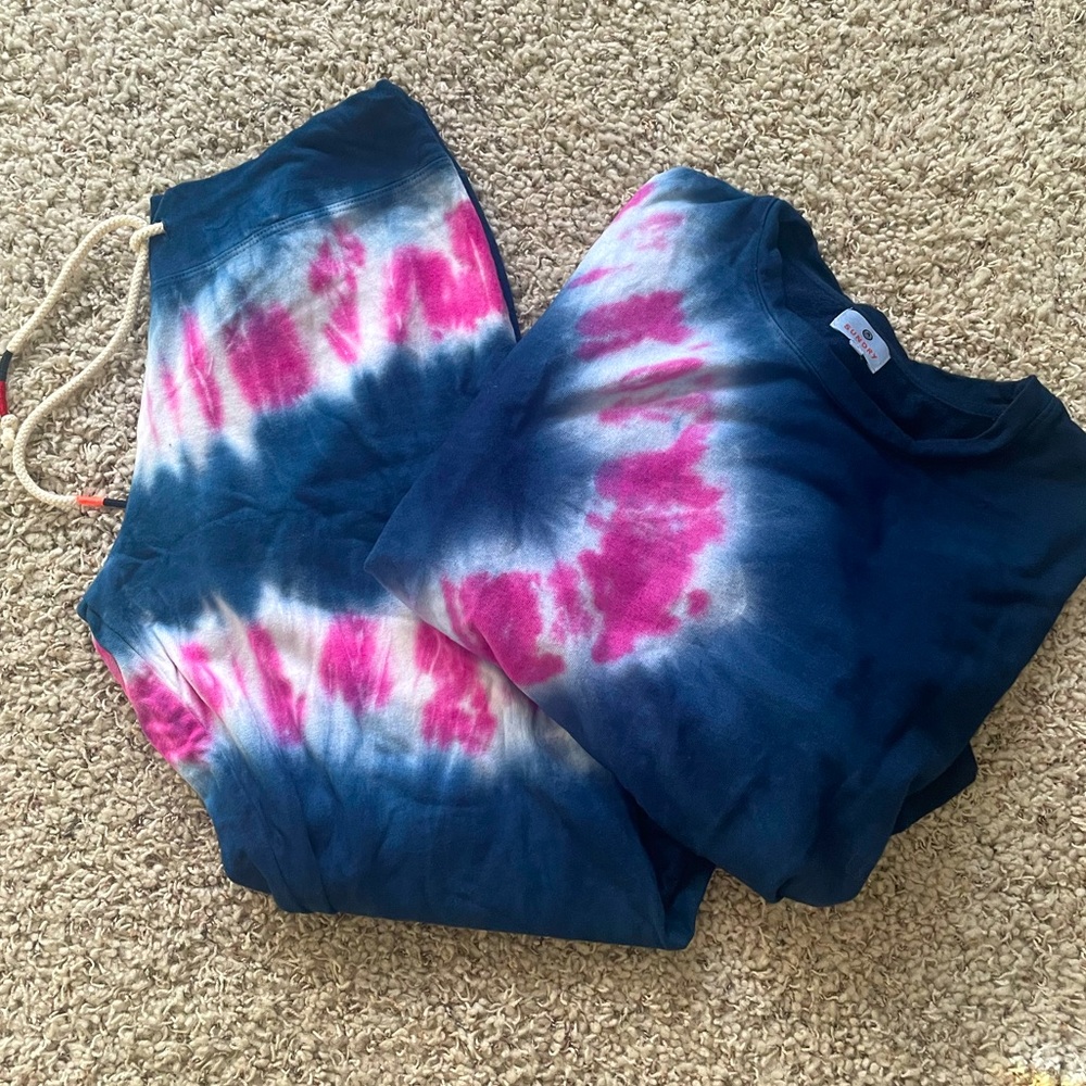 SUNDRY Sweats